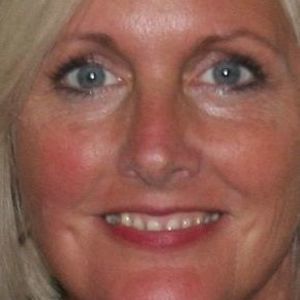 Meet your Posher, Laurie